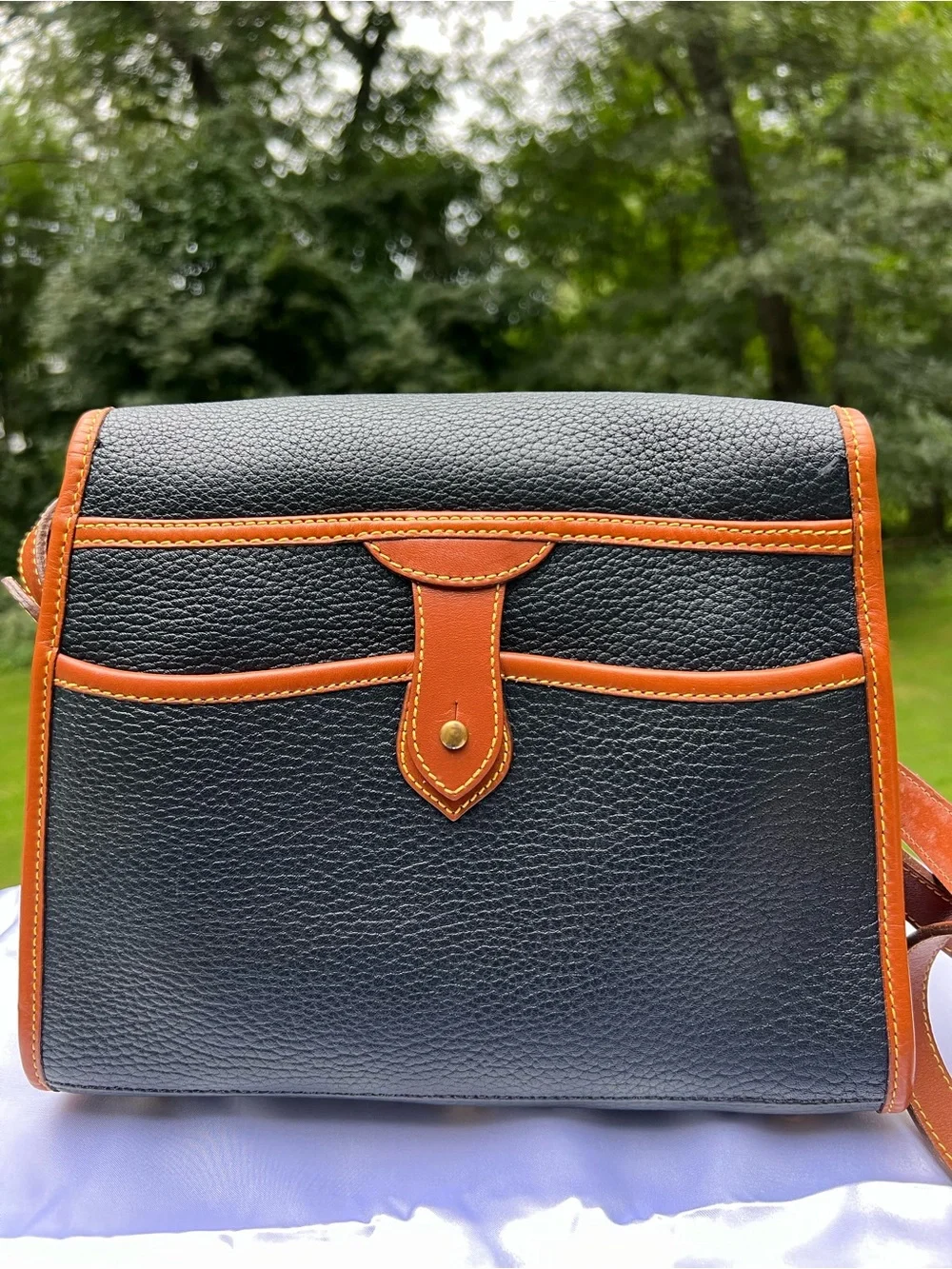 Dooney & Bourke british my 👛this